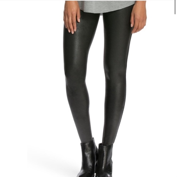 SPANX Pants - NWT BLACK SPANX LEATHER LEGGINGS BLOGGER FAVE SOLD OUT M